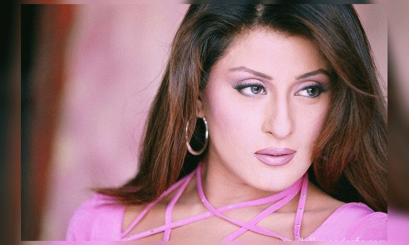 عید پر ڈراموں کیلئے اداکارہ لیلیٰ کو لاکھوں کی پیشکش 