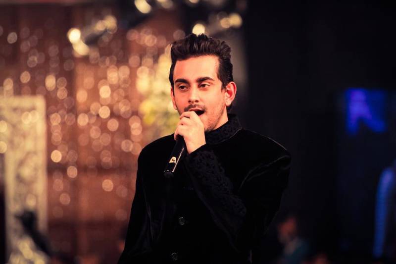 پاکستانی گلوکار کا اپنی موت کی جھوٹی خبر دیکھ کر شدید غم و غصے کا اظہار 