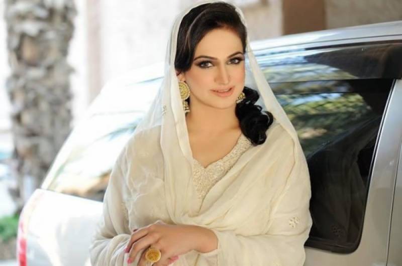 معروف اداکارہ نے فلموں میں
