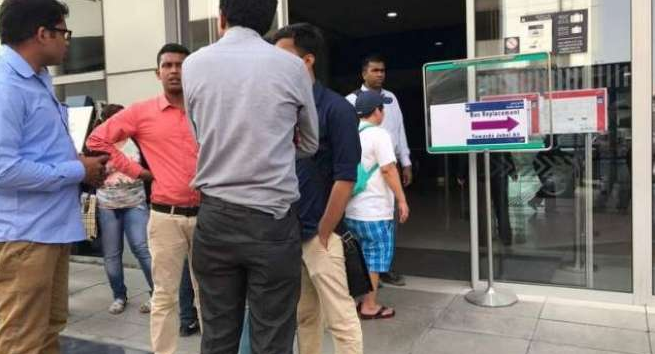 دبئی میٹرو سٹیشن پر ایک شخص کی انوکھی خودکشی