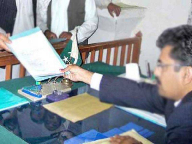 این اے 120 ضمنی انتخاب، کاغذات نامزدگی واپس لینے کی آج آخری تاریخ
