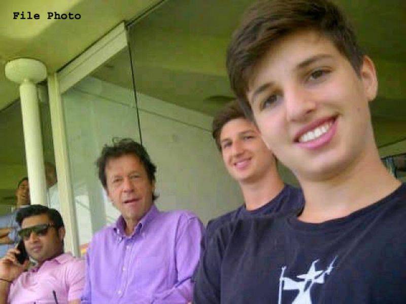 بنی گالہ میں خوشی کا سماں ،عمران خان کے دونوں بیٹے عید منانے پہنچ گئے 