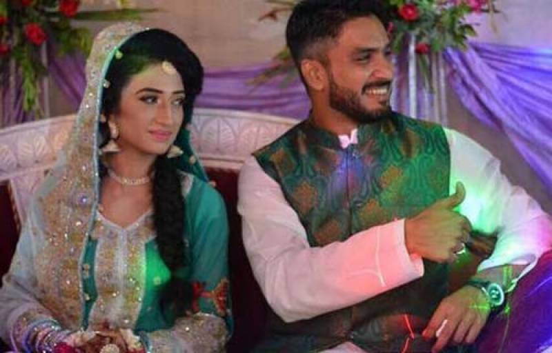 قومی ٹیم کے فاسٹ باؤلر رومان رئیس شادی کے بندھن میں بندھ گئے