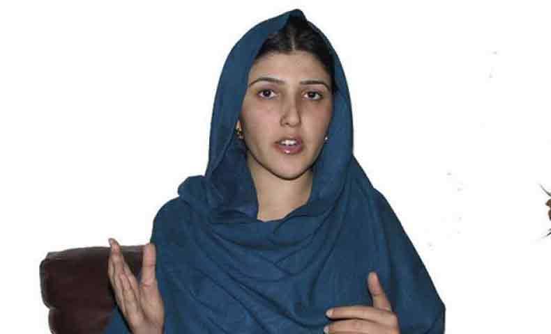 بدکردار شخص پارٹی کا سربراہ نہیں ہو سکتا، عائشہ گلالئی