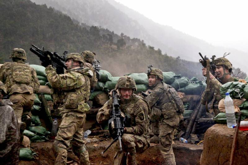 ساڑھے تین ہزار اضافی امریکی فوجی افغانستان بھیجنے کا اعلان