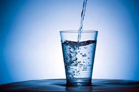 مخصوص اوقات میں پانی پی کر موٹاپا کو تیزی سے کم کیا جا سکتاہے