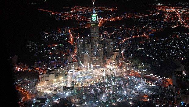 روسی خلا باز نے مکہ مکرمہ کی تعریفوں کے پل باندھ دئیے