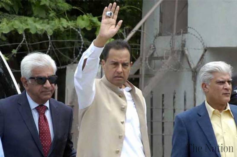 انتخابی ضابطہ اخلاق کی خلاف ورزی، کیپٹن (ر) صفدر کو نوٹس جاری