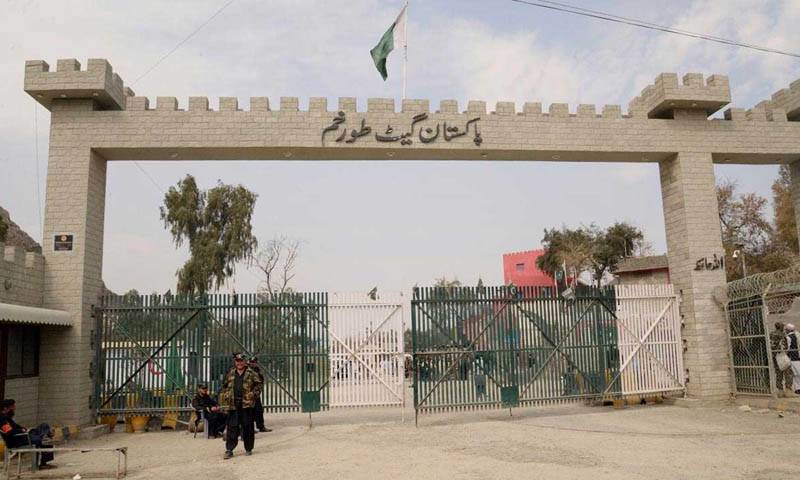 طورخم بارڈر پر دھماکے، سیکیورٹی اہلکاروں سمیت 7 افراد زخمی