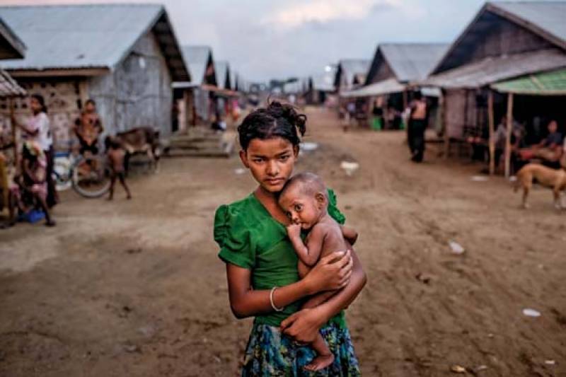 روہنگیا مہاجرین میں غیر ملکی امداد کی تقسیم کا ٹاسک بنگلہ دیشی فوج کو دیدیا گیا