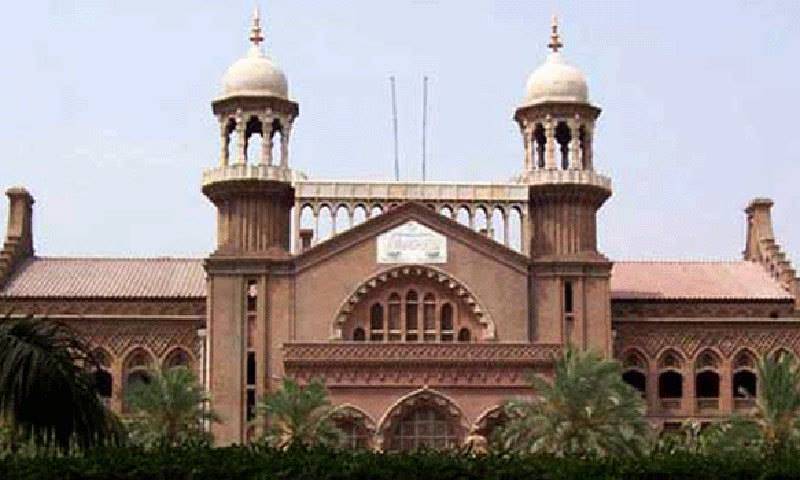 محبت کی شادی کرنے والی لڑکی کو بیلف نے بازیاب کروا لیا
