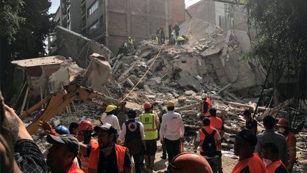 میکسیکو، ہولناک زلزلہ کئی عمارتیں منہدم، 140 سے زائد افراد ہلاک