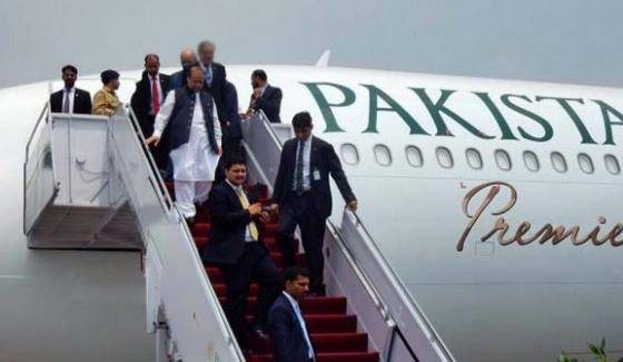 سابق وزیر اعظم نواز شریف لندن سے وطن واپس پہنچ گئے