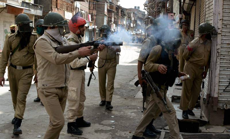 مقبوضہ کشمیر میں بھارتی فورسز سے جھڑپ میں 4 مجاہدین شہید