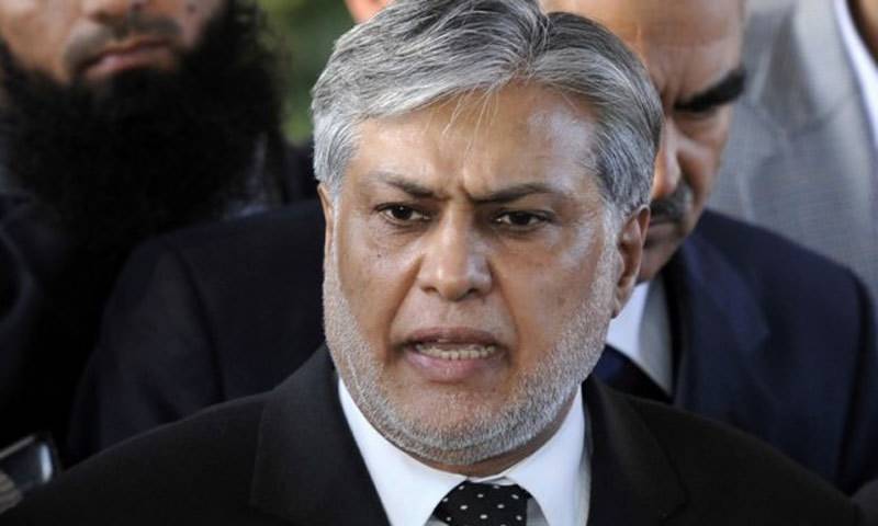 وزارت سے مستعفیٰ نہیں ہو رہا ہوں، سینیٹر اسحاق ڈار