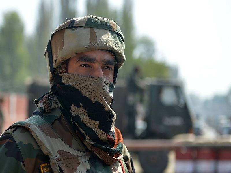 بھارتی فوجی بھیک مانگ کر گزارہ کر رہے ہیں،تیج بہادر