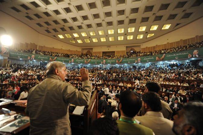 پارٹی سے مشاورت کریں ،پھر فیصلے کریں ، شہباز شریف
