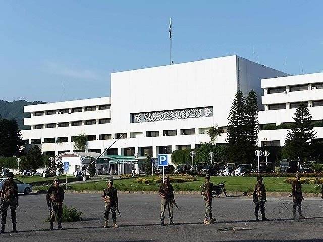 اسلام آباد، رینجرز نے پارلیمنٹ کی سیکیورٹی چھوڑ دی