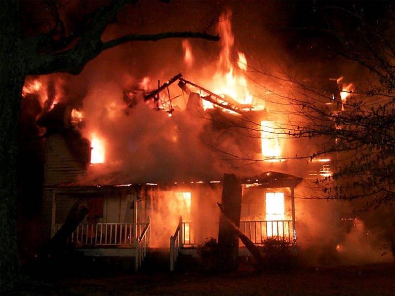 جاپان میں شوہر نے گھر کو آگ لگا دی،بیوی سمیت5 بچے جھلس کر ہلاک 