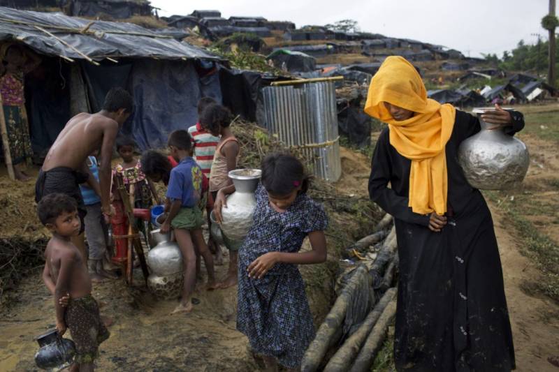 اقوام متحدہ نے بنگلہ دیش میں دنیا کا سب سے بڑا مہاجر کیمپ تعمیر کرنے سے روک دیا