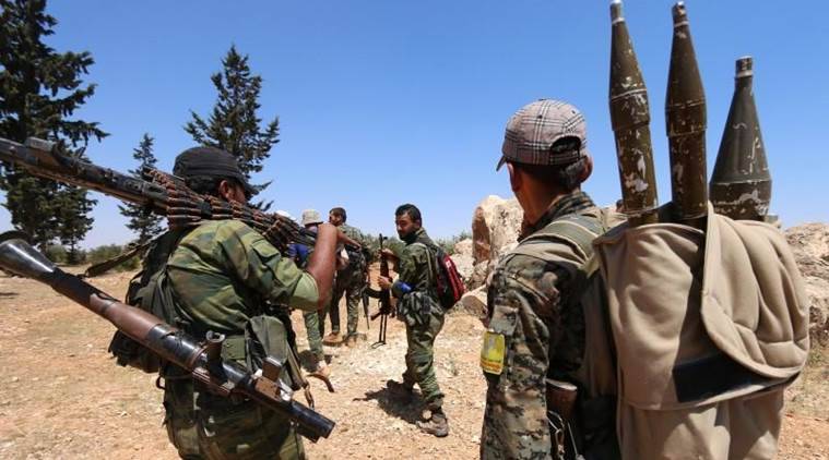شامی باغی گروپ تحریرالشام کے جنگجوﺅں کا ادلب میں ترک فوج پر حملہ