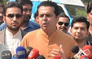 'عمران خان نے پوری عمر جعلسازی کی اب سیاست میں بھی کر رہے ہیں'