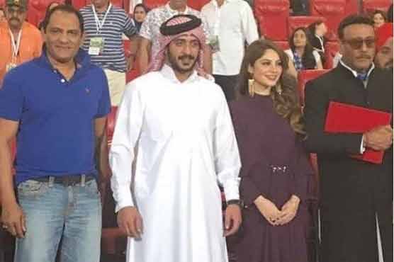 نیلم منیر کی بحرین کے شہزادے کیساتھ تصویر سوشل میڈیا پر وائرل
