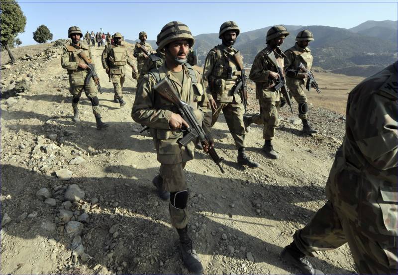 پاک فوج   کا    کامیاب آپریشن،5 غیر ملکی مغوی بازیاب