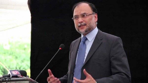ڈی جی آئی ایس پی آر کو معیشت پر بیانات اور تبصروں سے گریز کرنا چاہیے، وزیر داخلہ