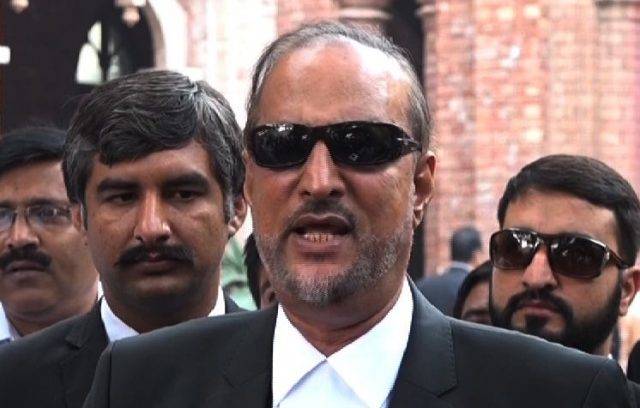 عمران خان کی جب عدالت میں ضرورت ہو گی، پیش ہو جائیں گے، بابر اعوان