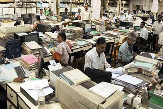 سرکاری ملازمین کی بنیادی تنخواہ میں اضافہ کی سمری وزیر اعظم کو ارسال کر دی گئی 