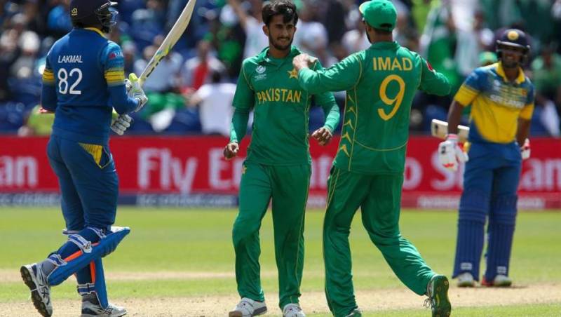 پاکستان اور سری لنکا چوتھے ایک روزہ میچ کیلئے آج شارجہ میں مدمقابل ہونگے