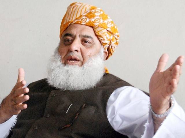 موجودہ حالات میں ملک دھرنوں اور افرا تفری کی سیاست کا متحمل نہیں ہو سکتا, مولانا فضل الرحمان