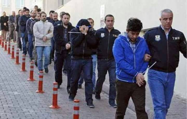 ترکی، غیرقانونی طریقے سے یورپ جانے والے 434 افراد گرفتار