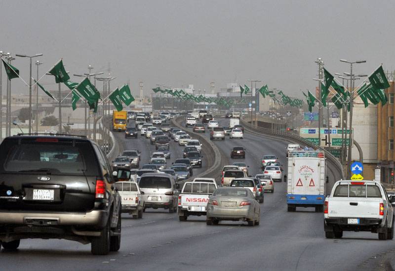 سعودی خواتین ڈرائیوروں کو انشورنش میں رعایت دی جائےگی