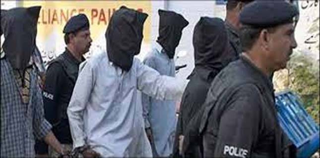 قانون نافذ کرنے والے اداروں کا کراچی میں سرچ آپریشن