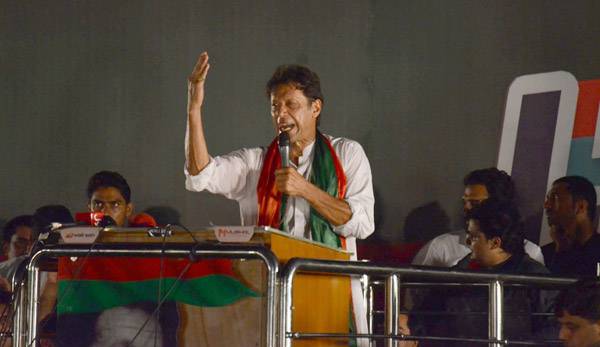 شاہد خاقان عباسی جیسا بزدل اور کمزور وزیر اعظم نہیں دیکھا ، عمران خان 