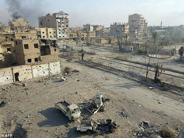 داعش کا شامی پناہ گزین کے کیمپ پر کار بم حملہ، 75 افراد ہلاک
