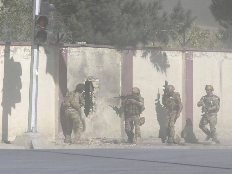 افغانستان،نجی چینل کے دفتر پر دہشت گردوں کا حملہ، نشریات بند 