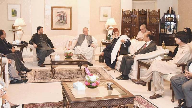 نواز شریف کی زیر صدارت اہم اجلاس جاری، نثار بھی شریک