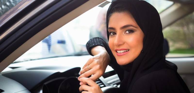 سعودی خواتین کے لیے گاڑیوں کی مرمت کے شعبے میں کام کے دروازے بھی کھل گئے