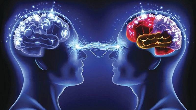 خواتین کا دماغ مردوں سے زیادہ تیز