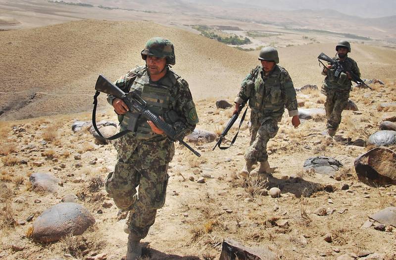 افغان سیکورٹی فورسز کی زمینی اور فضائی کاروائیوں میں5 پاکستانیوں سمیت داعش کے 17 جنگجو ہلاک