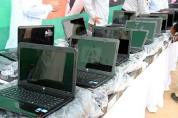 پنجاب حکومت کا میٹرک کے طلبا کیلئے لیپ ٹاپ کا اعلان 