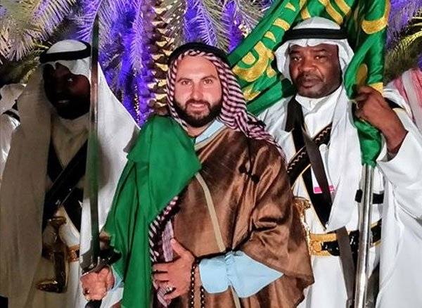 اسرائیلی شہری کی مدینہ منورہ اور مسجد نبوی میں تصویرٰیں منظر عام پر آ گئیں