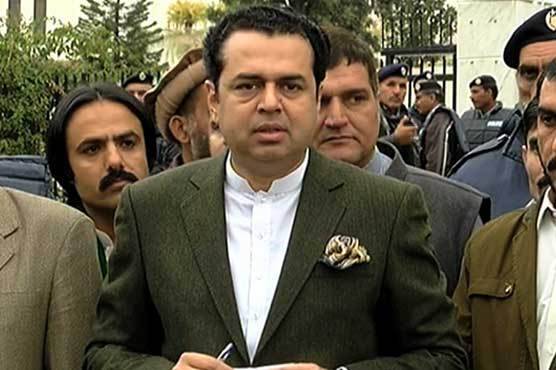 تمام ادارے ملکی ترقی کیلئے اپنی حدود میں کام کریں : طلال چوہدری 