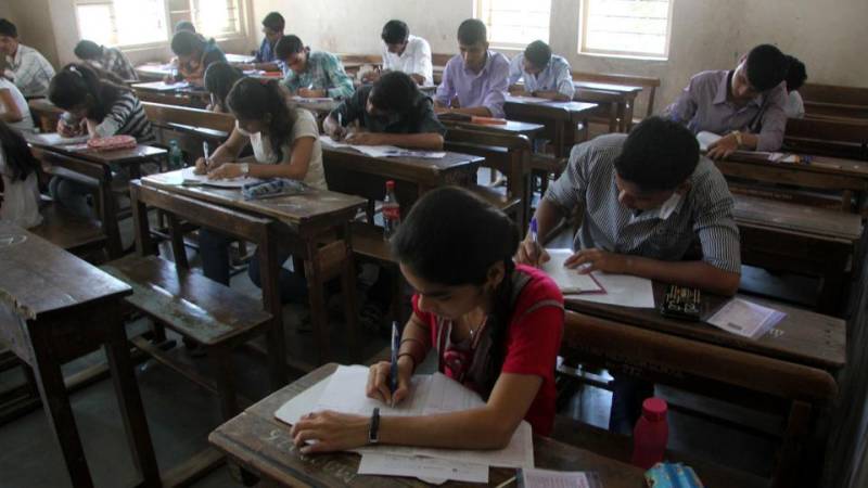 سکول کی 88 طالبات کو اساتذہ نے سزا کے طور پر برہنہ کر دیا