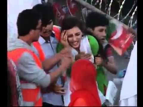 لیہ میں پی ٹی آئی کے جلسہ میں بدنظمی ٗ جنون نے خواتین پر دھاوا بول دیا