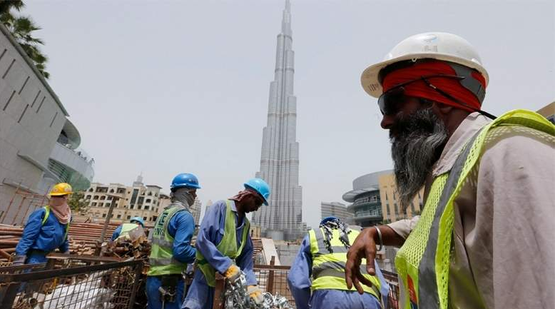 سعودی عرب کے بعد متحدہ عرب امارات کے نئے قانون نے غیر ملکیوں کی پریشانی بڑھا دی 