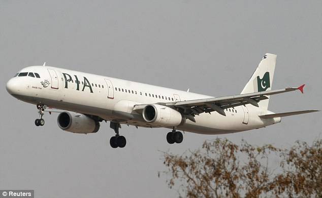 مسافر کی نشاندہی پر کراچی سے سکھر جانے والا طیارہ حادثے سے بچ گیا